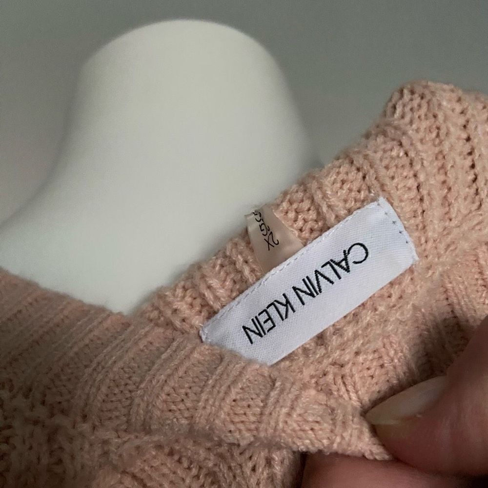 Calvin Klein Pink Knit V Neck Sweater - Picture 7 of 10